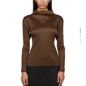 PLEATS PLEASE | ISSEY MIYAKE Pleated Funnel Neck Top Size 5